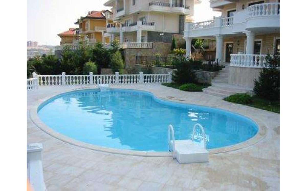 M&aacute;y Bơm Hồ Bơi Euroswim: Giải Ph&aacute;p Tối Ưu Cho Mọi Loại Hồ Bơi